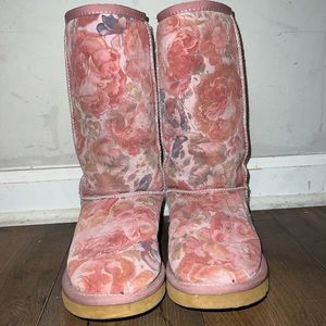 UGGS floral size womens 6